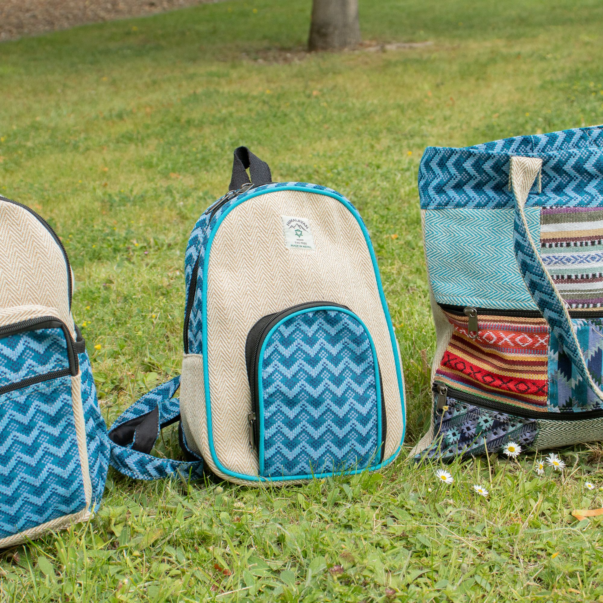Medium Kathmandu Backpack – Dhaka Design (30x21x9cm) - Image 9