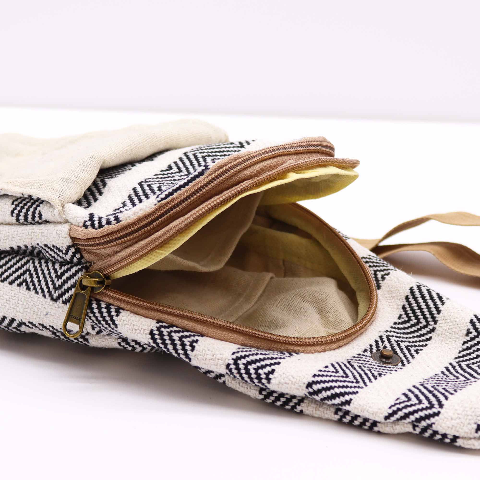 Body Cross Bag Natural Cotton - Black & White - Image 2