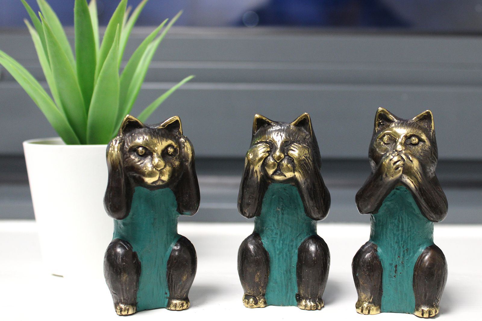 Set of 3 - See No, Hear No, Speak No Evil - Brass Cats - Image 3